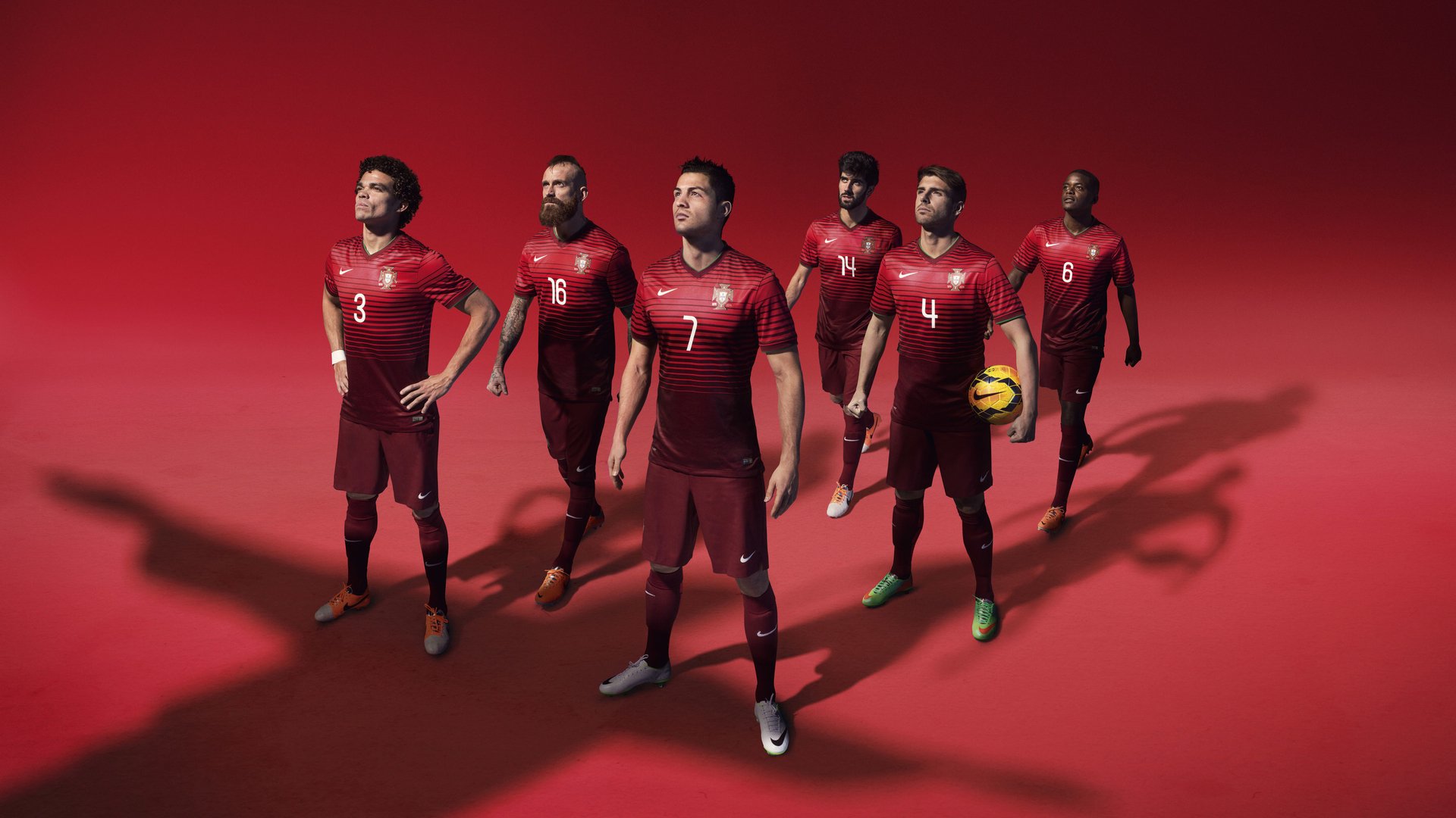 米兰体育app网址-国家队体能储备训练升级助力球员应对高强度赛程挑战，国家队体能通用标准