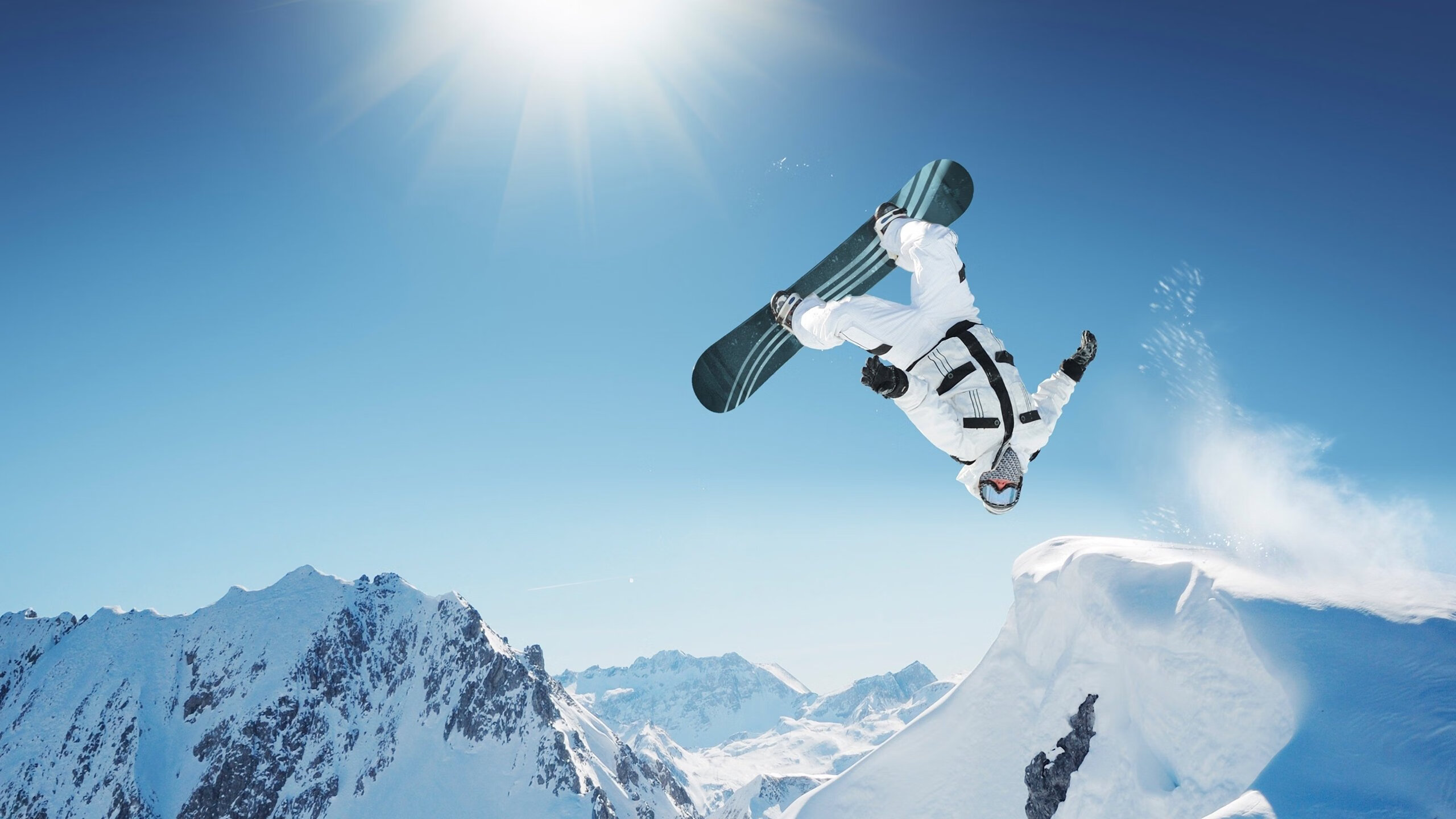 女子滑板运动比赛掀起热潮，女子滑板世界冠军