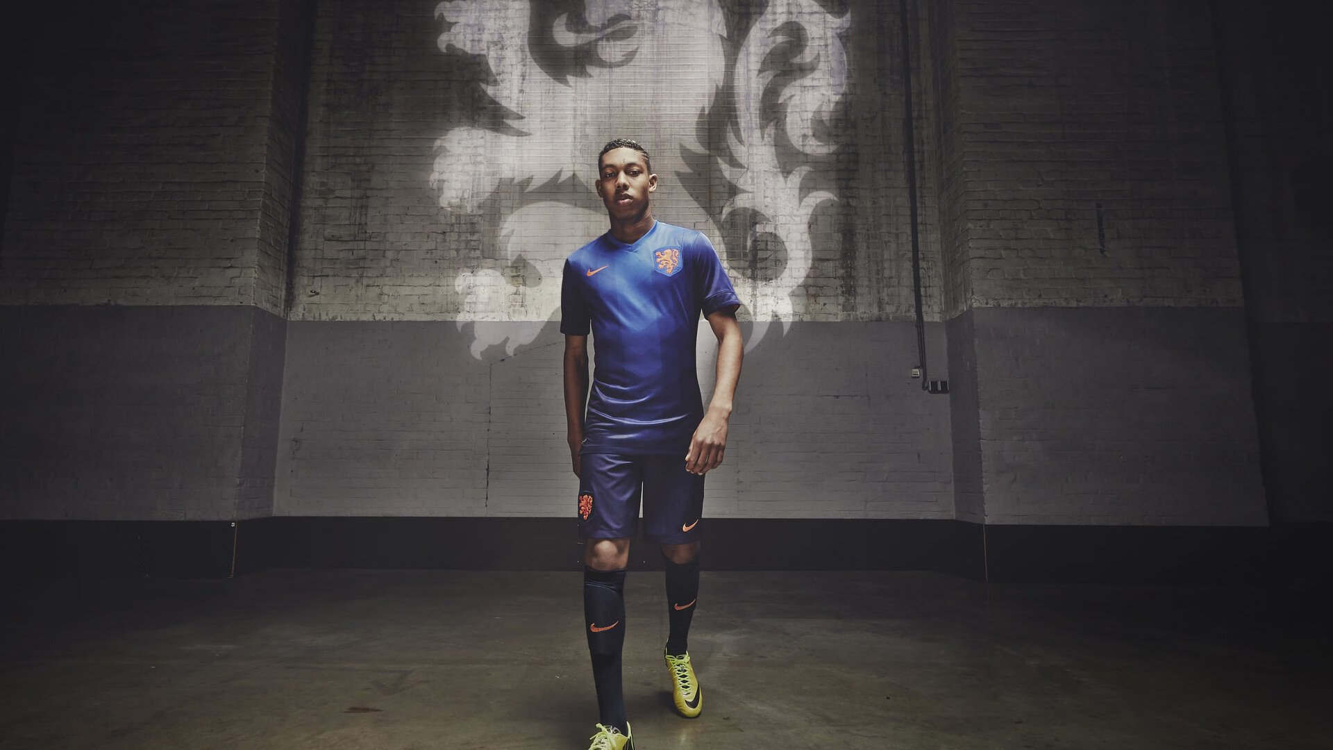 米兰体育入口-欧洲杯策略大变：战术创新带来无限可能！，欧洲杯方案推荐